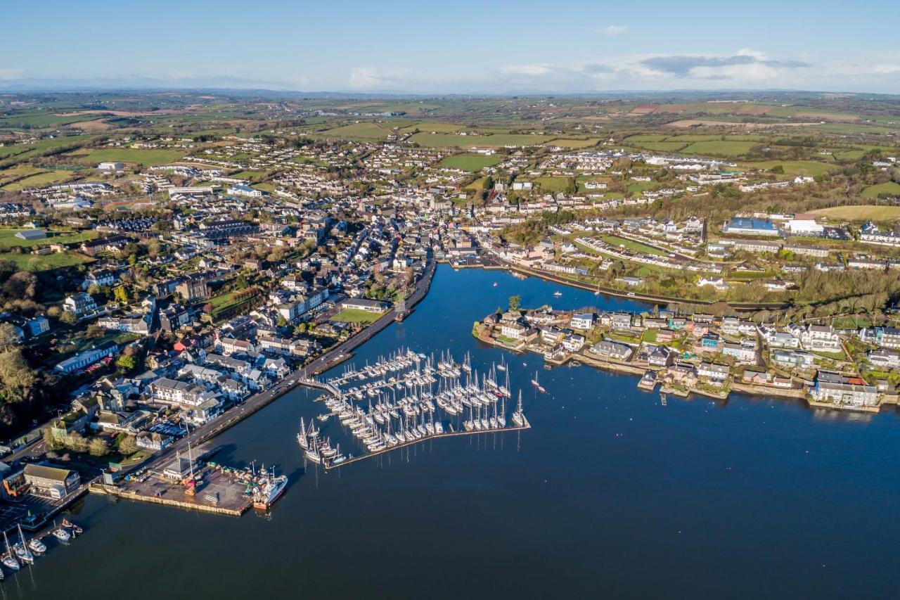 Ocean View,Kinsale, Hosted By Exquisite Holiday Homes, Sleeps 22 外观 照片